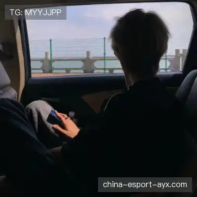 瞿柯耀